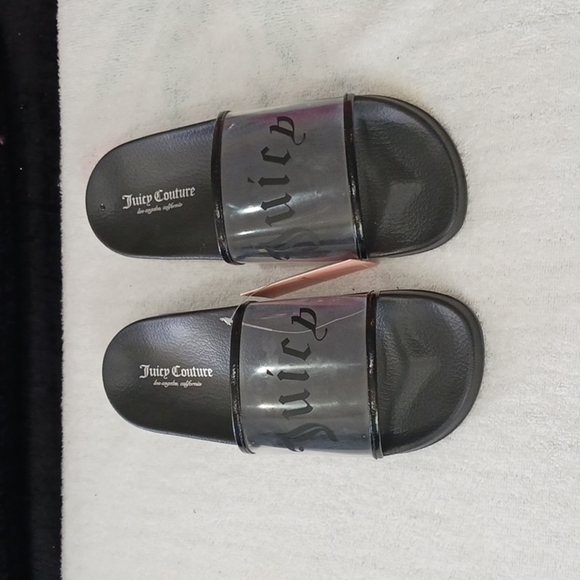 Juicy Couture Shoes - JUICY COUTURE CLEAR and Black Wanderlust Pool Slides. SIZE 9